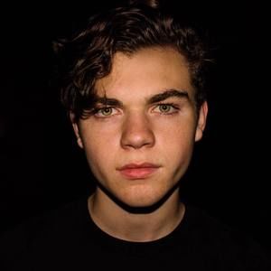 Meet your Posher, Liam